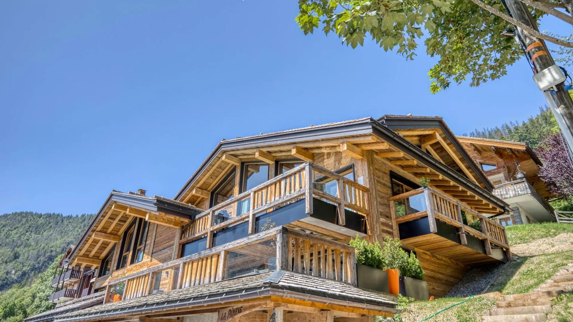 Les Chalets De La Clusaz - Appartement Le Renne アパート